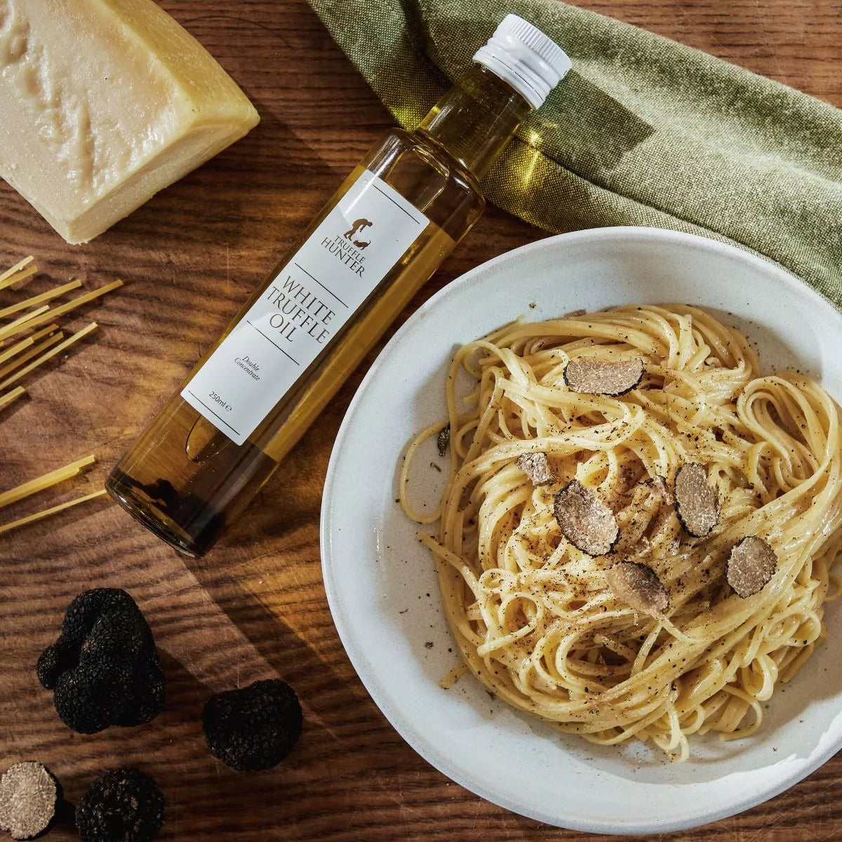 Huile de truffe blanche double (250 ml) - Assaisonnement et marinade - Huile d'olive
